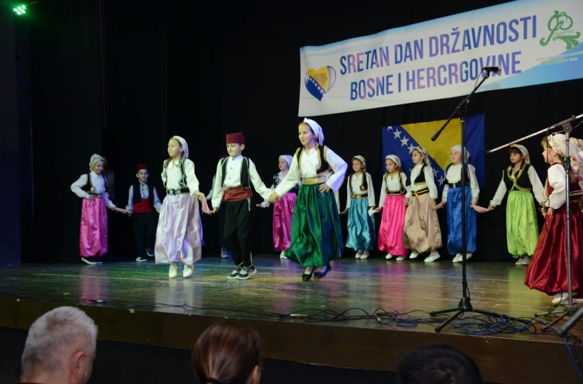  BZK „Preporod“ – Općinsko društvo Vitez: Obilježen Dan državnosti Bosne i Hercegovine