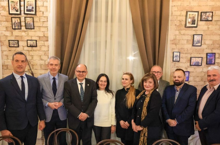  Iftar s Visokim predstavnikom i predstavnicima Međukulturnog vijeća Bosne i Hercegovine